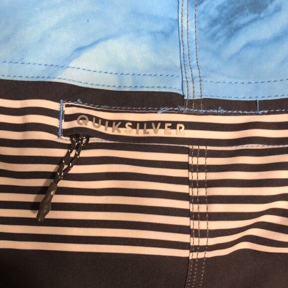 NWOT Quiksilver Highline Boardshorts w/Dryflight - Picture 7 of 7